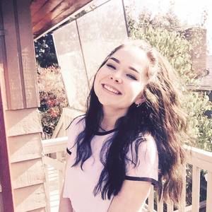 Meet your Posher, Delaney